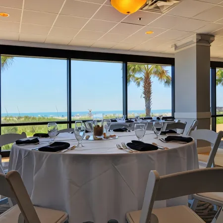 Shell Island Resort - All Oceanfront Suites