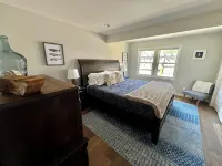Otter Getaway - Quartermaster Harbor Beach House. - de charme