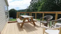 Spacious, Pet-Friendly Home Near Douglas Lake, Room for Families, Groups & Boats - 2-Star