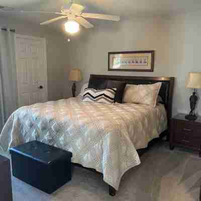 Golfer's Paradise! Condo on the 4th@Trueblue, Community Pool, Proximity to beach Rooms