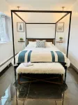 Modern Luxury! Central Downtown Condo with parkingLicense #6072) - Gym