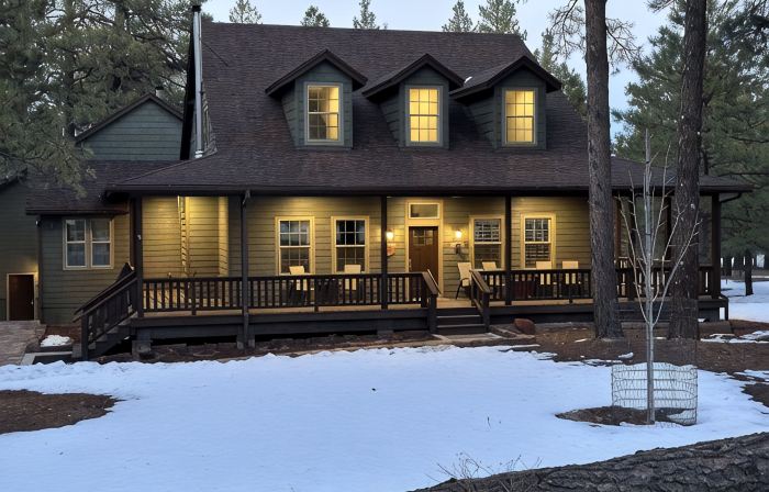 Luxury vacation home on 5 acres, 6BR, 4 BA