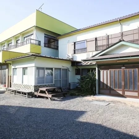 Bayside Inn Gonbei