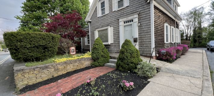 Newly remodeled home - Close to beaches, Main Street and Ferry to the Islands Hotels in Hyannis
