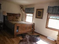Family Friendly Property Nestled In An Aspen Grove - Chalets
