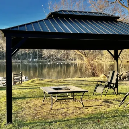 220’ Waterfront Rock River WI Beach Home Deal!Pier Pools FP Fishng Boat & Kayaks
