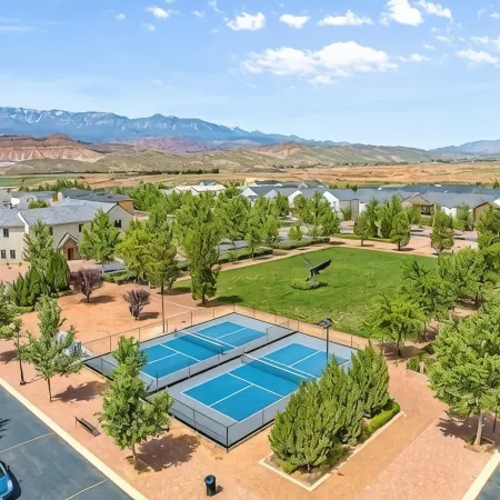 Black Ridge Villa near Sand Hollow & Zions. Sleeps 32. Private pool & hot tub.