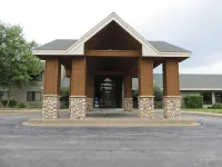 Super 8 by Wyndham Davenport - Pet-friendly