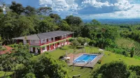 Finca Hotel Resplandor Quindiano - Kolam Renang