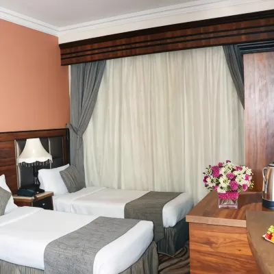 Hayah Plaza Hotel Hotels near The photos pot of Quba Mosque