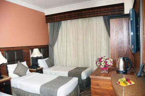 Hayah Plaza Hotel - 2-Star