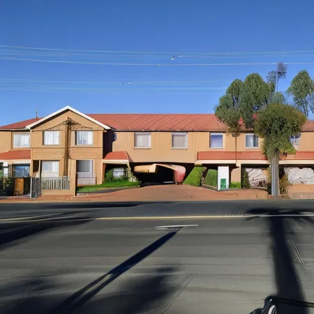 Australian Heritage Motor Inn