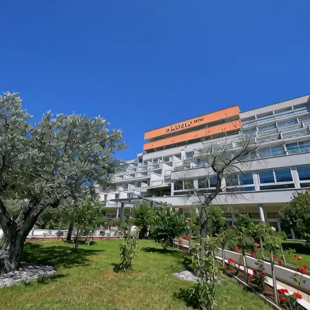 Hotel Narcis - Maslinica Hotels & Resorts
