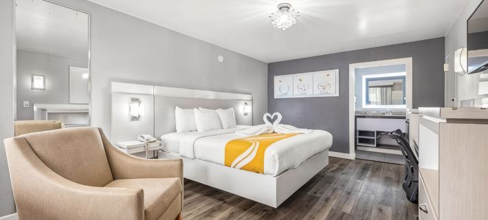 Quality Inn and Conference Center Tampa-Brandon Отели в г. Тампа