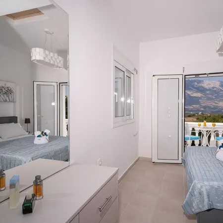 Luxury Villa with private pool in tranquil setting