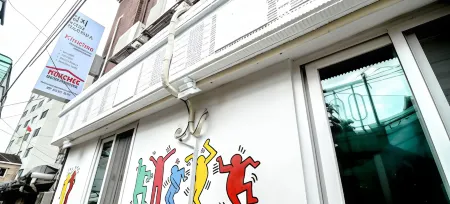東大門亞克力亞旅館