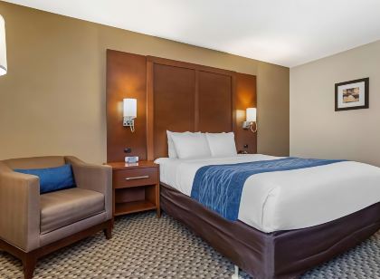 Comfort Inn at Buffalo Bill Village Resort