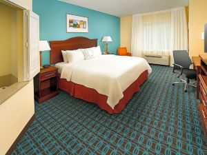 Fairfield Inn & Suites Waco North