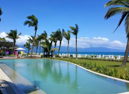 Costa Pacifica Resort