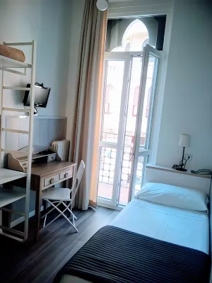 Hotel Malta Hotels near Politecnico di Milano