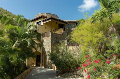 Peter Bay Gatehouse