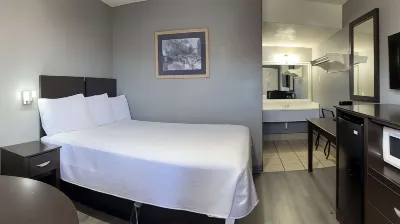 格羅夫斯亞瑟港美洲最佳價值套房酒店