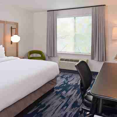 Fairfield Inn & Suites Pittsburgh New Stanton Rooms