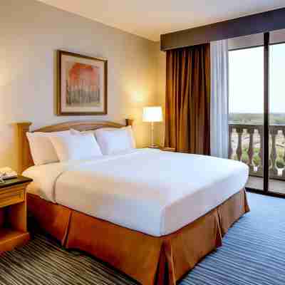 DoubleTree Suites by Hilton McAllen Rooms