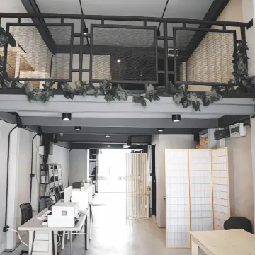 The Cube Hostel Khaosan