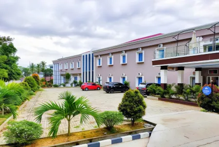 Sahid Azizah Syariah Hotel & Convention Kendari