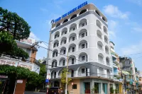 Song Tien Annex Hotel Hotels near Coconut Dao Relics