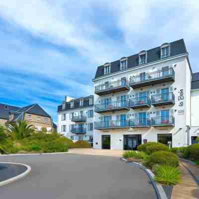 Hôtel Valdys Thalasso & Spa - la Baie Hotel Exterior