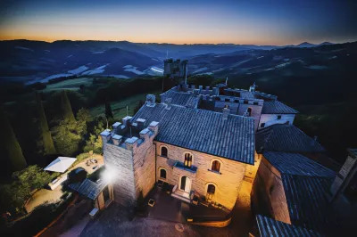 Castello di Giomici Các khách sạn ở 