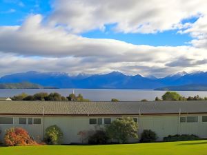 Manapouri Lakeview Motor Inn