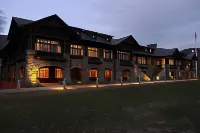 Overlook Lodge and Stone Cottages at Bear Mountain