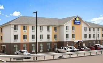 Days Inn & Suites by Wyndham Caldwell