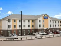 Days Inn & Suites by Wyndham Caldwell