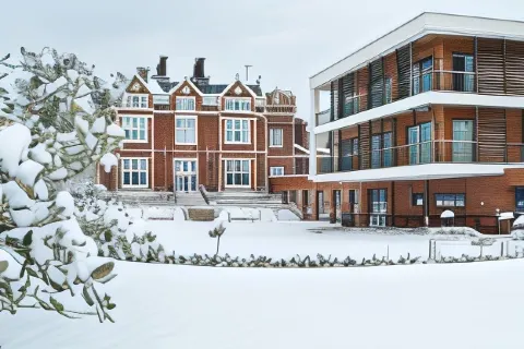 Wivenhoe House Hotel