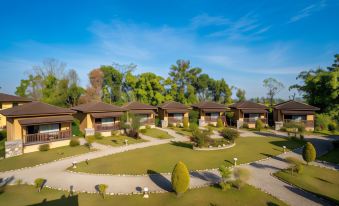 Jungle Villa Resort