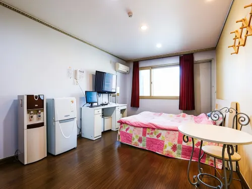 Gyeongsan Byeolgwan Pension Hotels in Gyeongsan-si