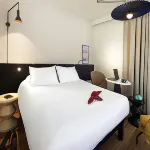 Hôtel Ibis Montélimar Nord فنادق في Charols