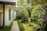 Family Hotel Gradia 1 Hotels in Batu Sub-District