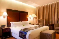 Park Avenue Hotel Nungambakkam Отели в г. Ченнаи