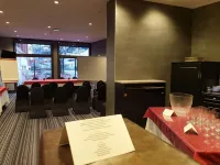 Brit Hotel du Dauphin l'Aigle Hotels in La Vieille-Lyre