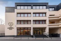 W 세르쿠 크라코바 아파트호텔  호텔