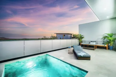 Ocean Villas - Luxury Ocean View Villas Отели в г. 
