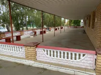 Piramida Hotel - parking