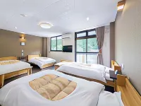 Miyama Nature and Culture Village Kajikaso Hotels in 