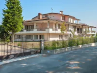 Plush Villa Apartment in Tavullia with Hot Tub