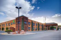 Holiday Inn Express Sedona - Oak Creek Hotels near Sedona Dream Theater